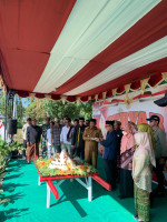 Potong Tumpeng Bersama Bupati Kutai Timur